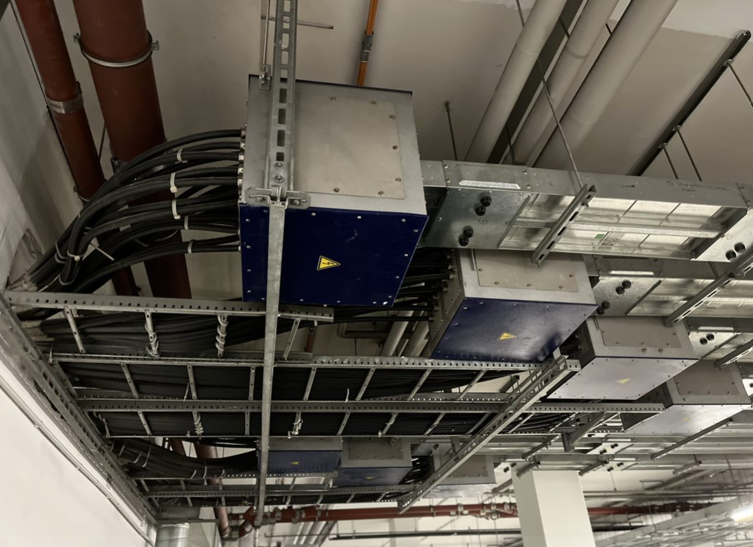 Schienenverteiler Wartung